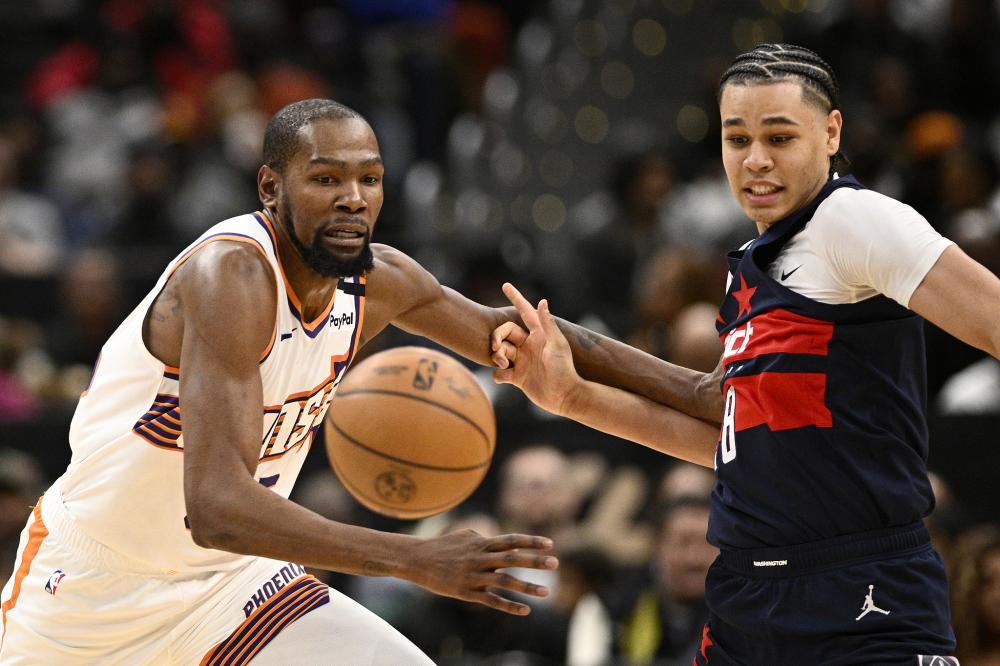 郭艾伦不仅 郭艾伦不仅