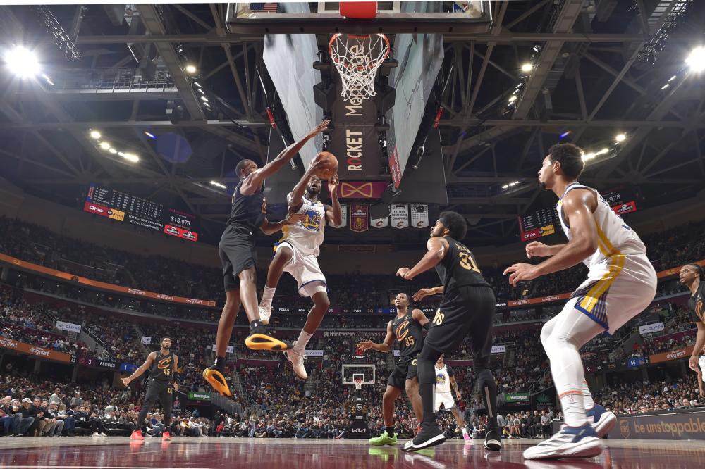 金本身更有 金本身更有