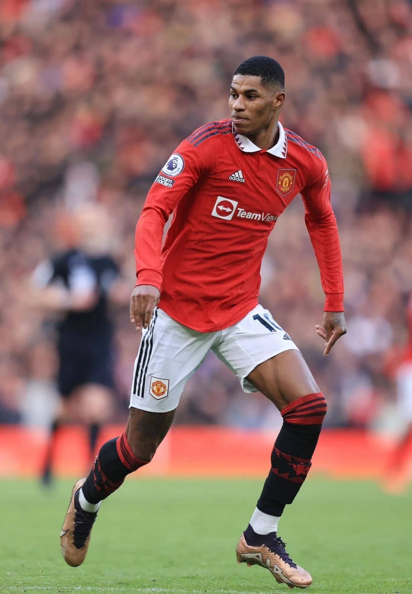 球员回到最 球员回到最