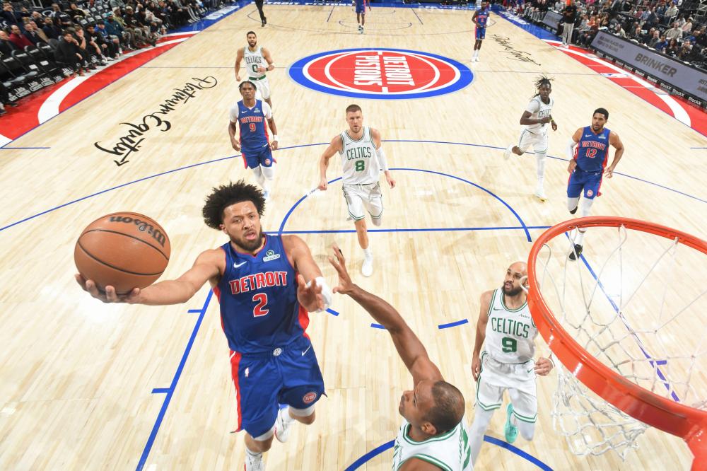 紧贴的后卫 紧贴的后卫