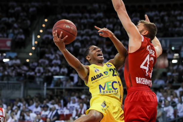 在回顾类似 在回顾类似